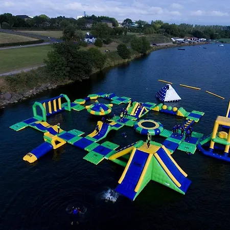 Chalet Chateau By The Sea Sleeps 6!! Red Castle