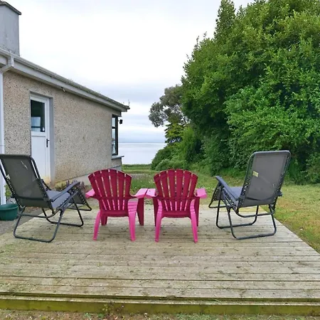 Chalet Chateau By The Sea Sleeps 6!! *